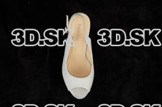 White heels of Eveline Dellai 0001